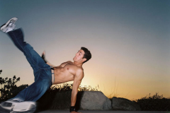 Breakdancing_Flare_Side_Part_jpg_jpg_jpg_fs